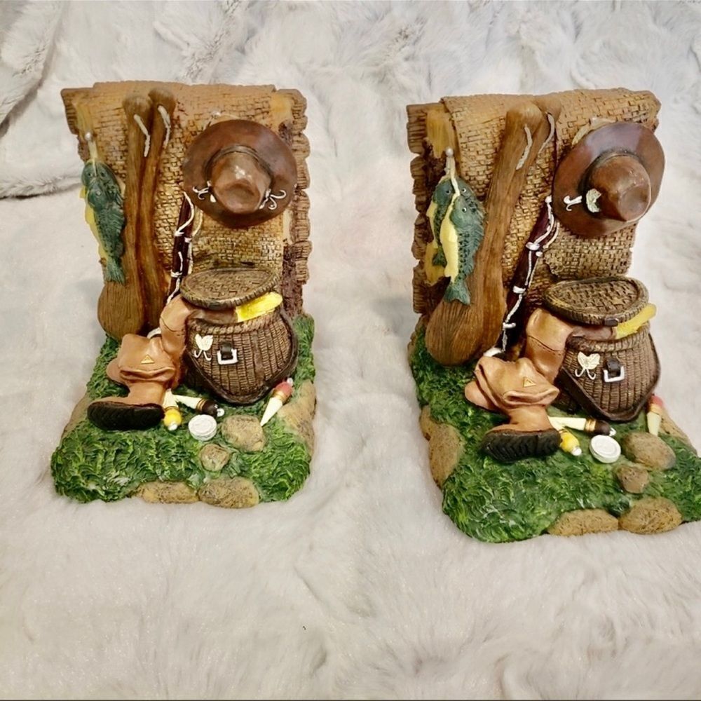 Avery Creations BookEnds 